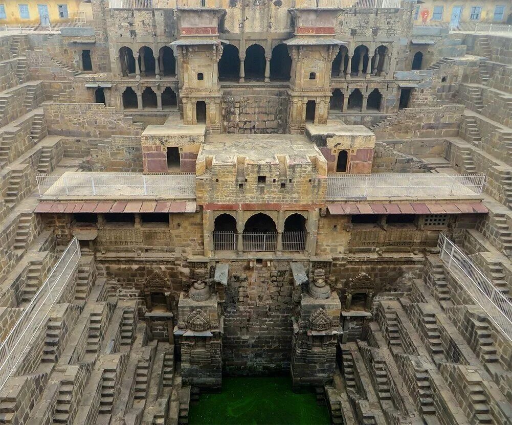 Intricate Ancient Masterpieces That You Can Only Appreciate When You Zoom In (30