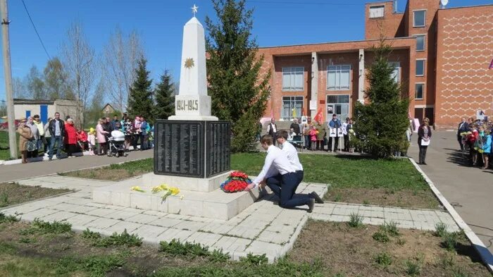 Ермаково рыбинский. Поселок Ермаково Рыбинский район. Поселок Ермаково Красноярский край. Памяти в селе Ермаковском. Ермаково Рыбинск.