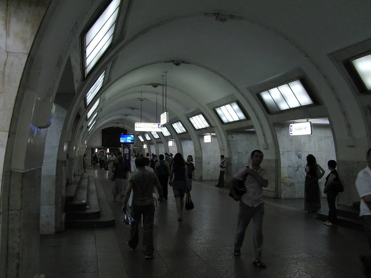 Станция метро третьяковская. Станция метро третьяковская калужско-рижская линия. Станция метро третьяковская калининской линии. Третьяковская метро калужско рижская линия. Станция метро третьяковская калининская линия.