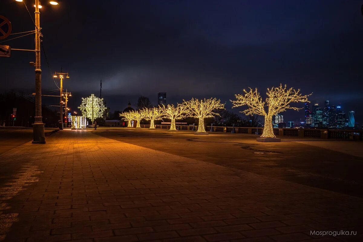 воробьевы горы москва новый год 2024. воробьёвы горы москва зима 2022. кутузовский проспект арка 2022 год. новогодняя москва воробьевы горы 2021. воробьёвы горы москва фото 2022.