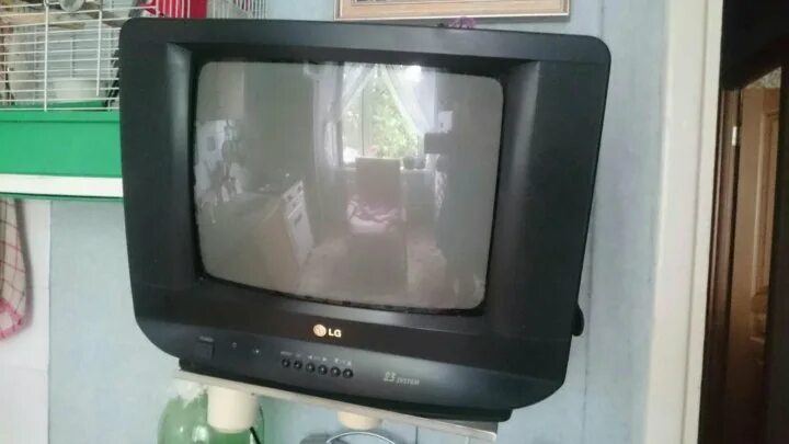 Телевизор philips 15pt1727 15". Lg rt-42py10x. Телевизор samsung plano 29. Объявления телевизор в москве. Lg 21fs2cg-ts.