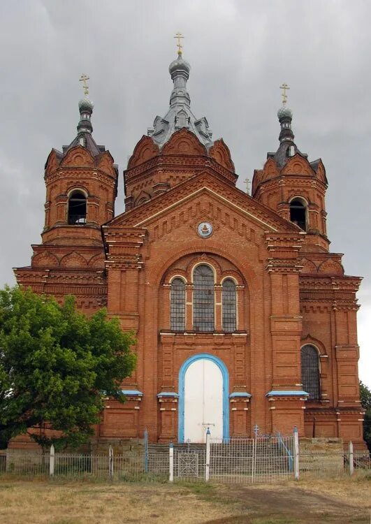 Храм Покрова Пресвятой Богородицы (малая Грибановка). Малая Грибановка Воронежская область Церковь. Храм в малой Горбановки. Храм пгт Грибановский.