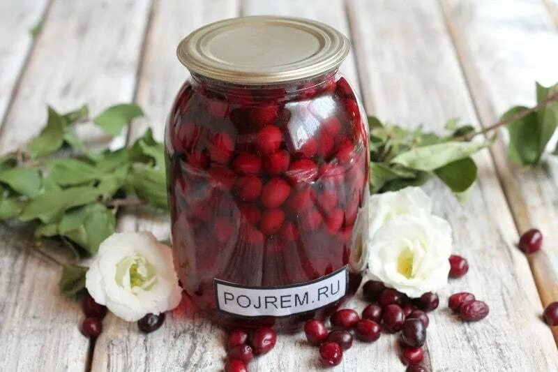 Кизил рецепты приготовления компот. Кизиловый компот. компот из кизила. компот из кизила на зиму. компот кизиловый на зиму.