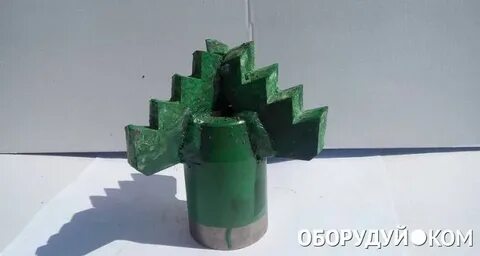 долото буровое лопастное