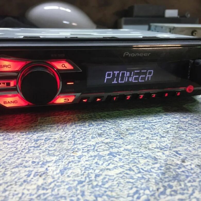 Автомагнитола пионер mvh 150ub. Магнитола pioneer mvh-150ub. Магнитола pioneer 1 din. Pioneer 150ub. Автомагнитола пионер 150ub.