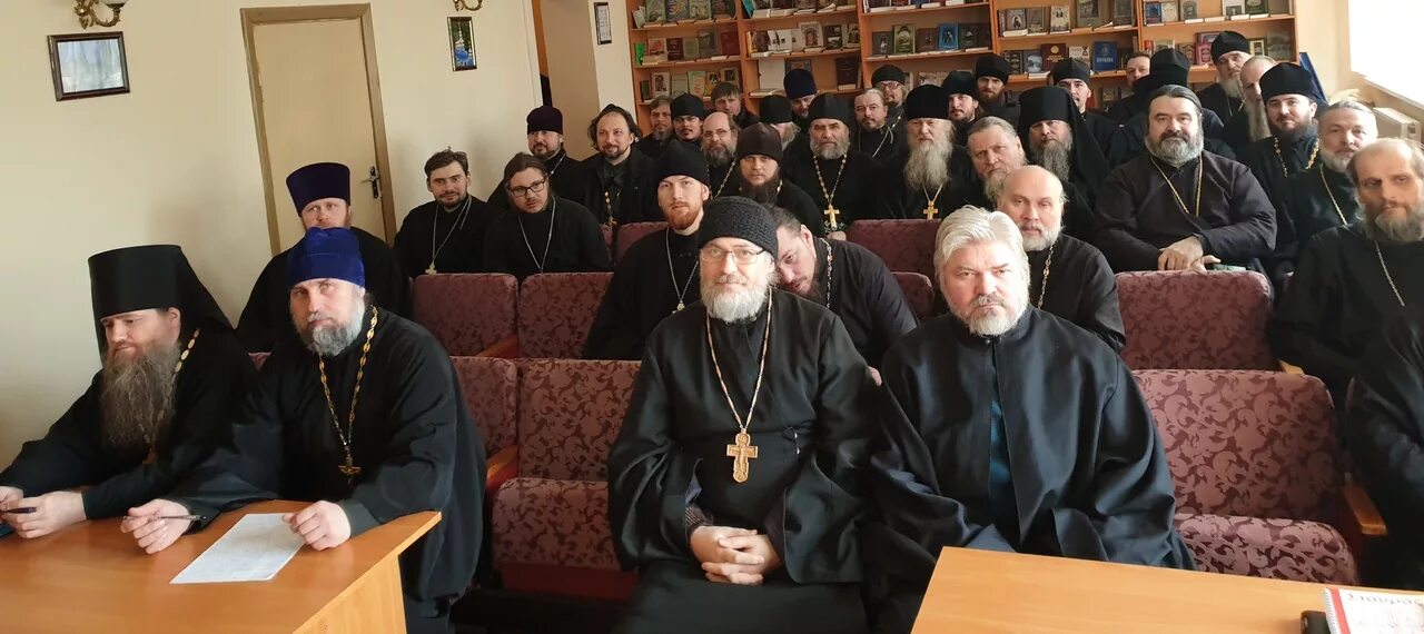 священник псковская епархия. страстная неделя 2022. епархия псков. строящиеся храмы в псковской епархии. псков крыпецкий монастырь расстояние.