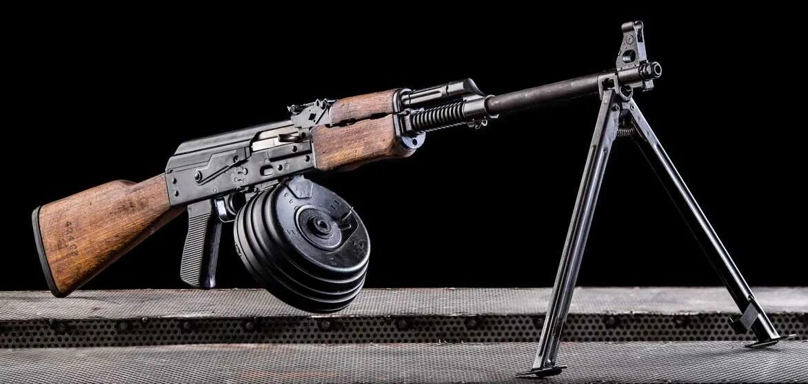 M 72 7 8