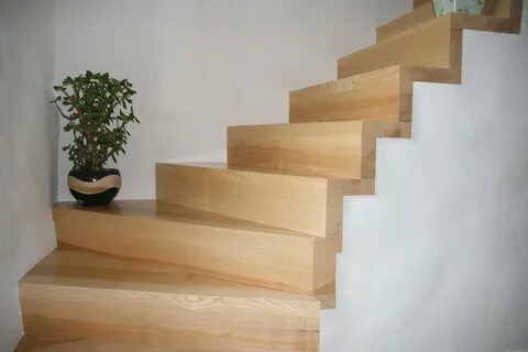 Habillage Escalier moderne bois en Alsace.