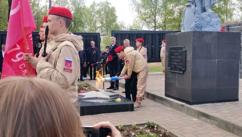 капыревщина ярцевский район. храм капыревщина смоленская область. погода в капыревщине ярцевского смоленская. памятник капыревщина\. школа в капыревщине ярцевского района смоленской области.