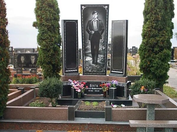 Памятники дорогие фото Мое Троекуровское кладбище: rybocop ЖЖ