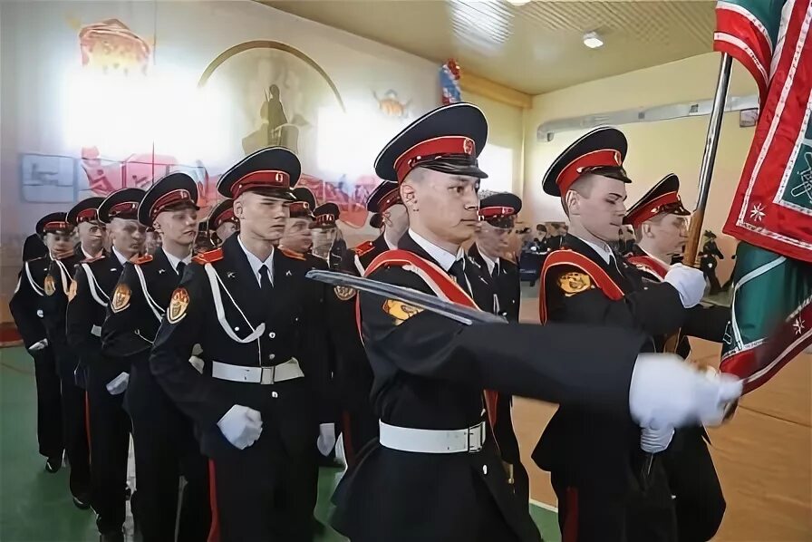 Кадеты уфа лицей 161. Кадеты уфа. Уфимский кадетский корпус им м. Кадеты уфа. Кадетка уфа затон.
