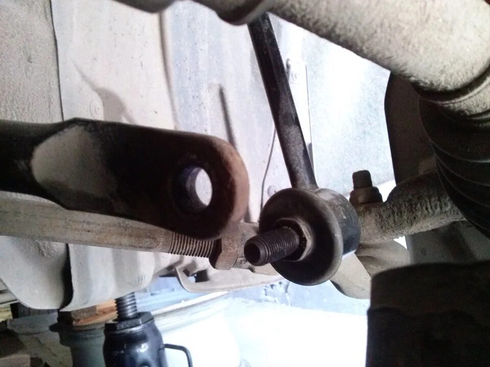 Замена рулевой мазда 3. Ремонт рейки мазда 6 gg. Рулевая тяга и наконечник рулевой мазда 3. Замена рулевой мазда 3. Замена рулевой мазда 3.