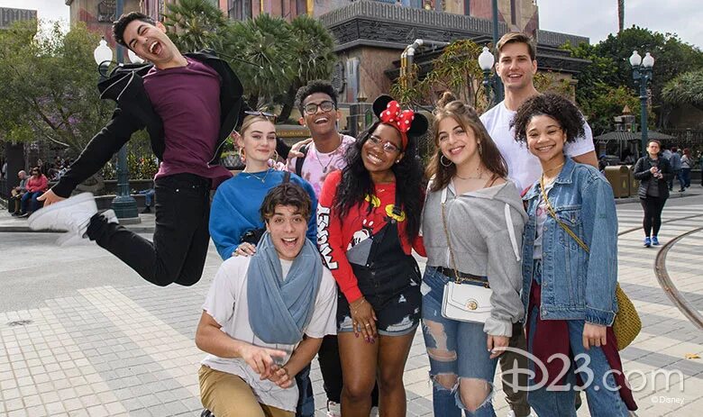 Cast go