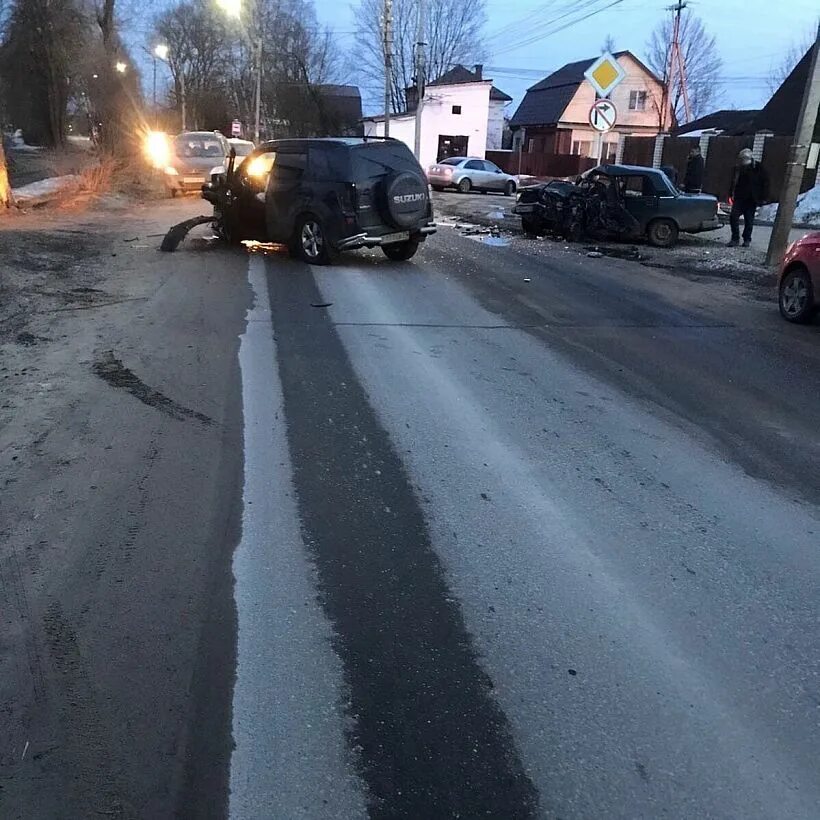 Новости владимира видео. Авария в Киржаче 08.04.2022. В Киржаче Владимирской области ДТП.