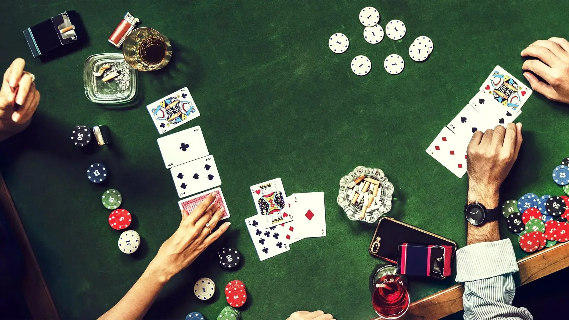 Покер. Казино Покер. Зависимость от азартных игр. Италия азартные игры. Азартные игры в школе