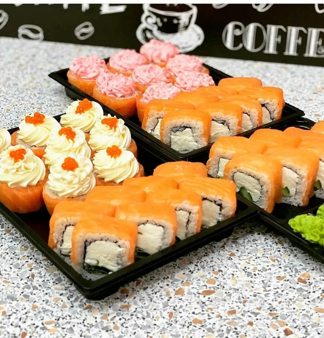 Суши тайм. Суши прокопьевск с доставкой. Starbox роллы. Суши таймс. Строителей 45 прокопьевск суши.