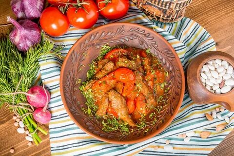Горячее кавказской кухни
