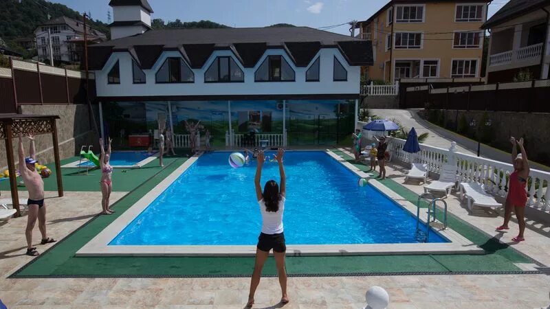 Сочи парк отель джаз лоо. Отель арина лоо. Loo leofilm link. Оздоровительный центр илона сочи лоо. Гостиница арина лоо.