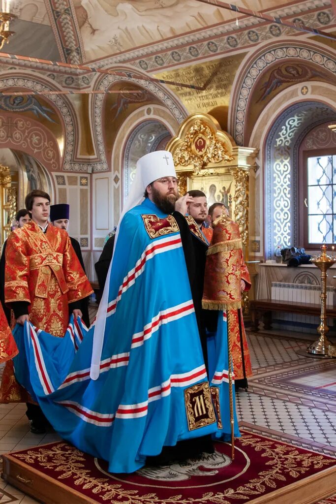 Ключарь собора. Ключарь троицкого собора подольска. ключарь храма это кто.