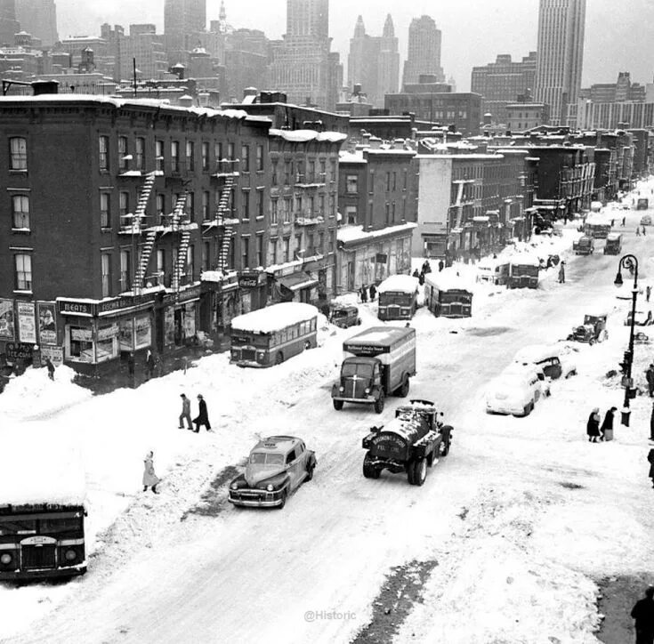 Зим сша. Нью йорк зимой 1940. нью йорк 1947 год. нью йорк 70е зима. зима 1947 нью йорк.
