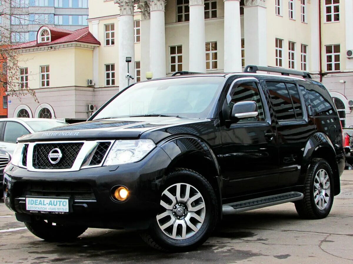 Nissan pathfinder iii 2011. Nissan pathfinder 3. ниссан патфайндер 2008 года. Nissan pathfinder 2005. Nissan pathfinder 2008 чёрный.