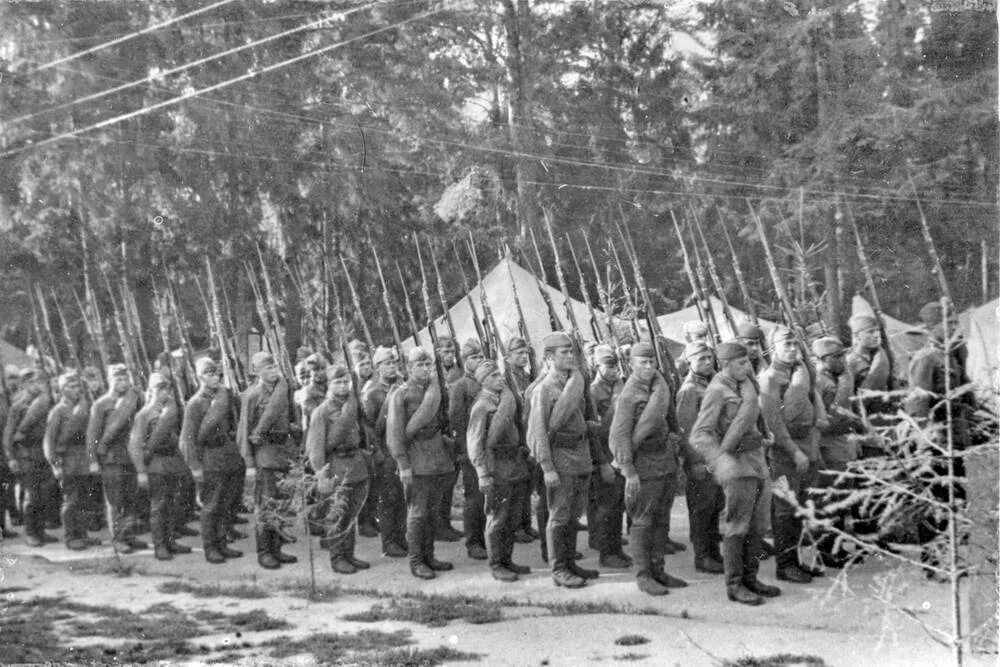 31 мотострелковый полк. Бершетский военный лагерь 1941. Полевые лагеря РККА 1941. Полевой лагерь РККА. Военные лагеря РККА 1940.