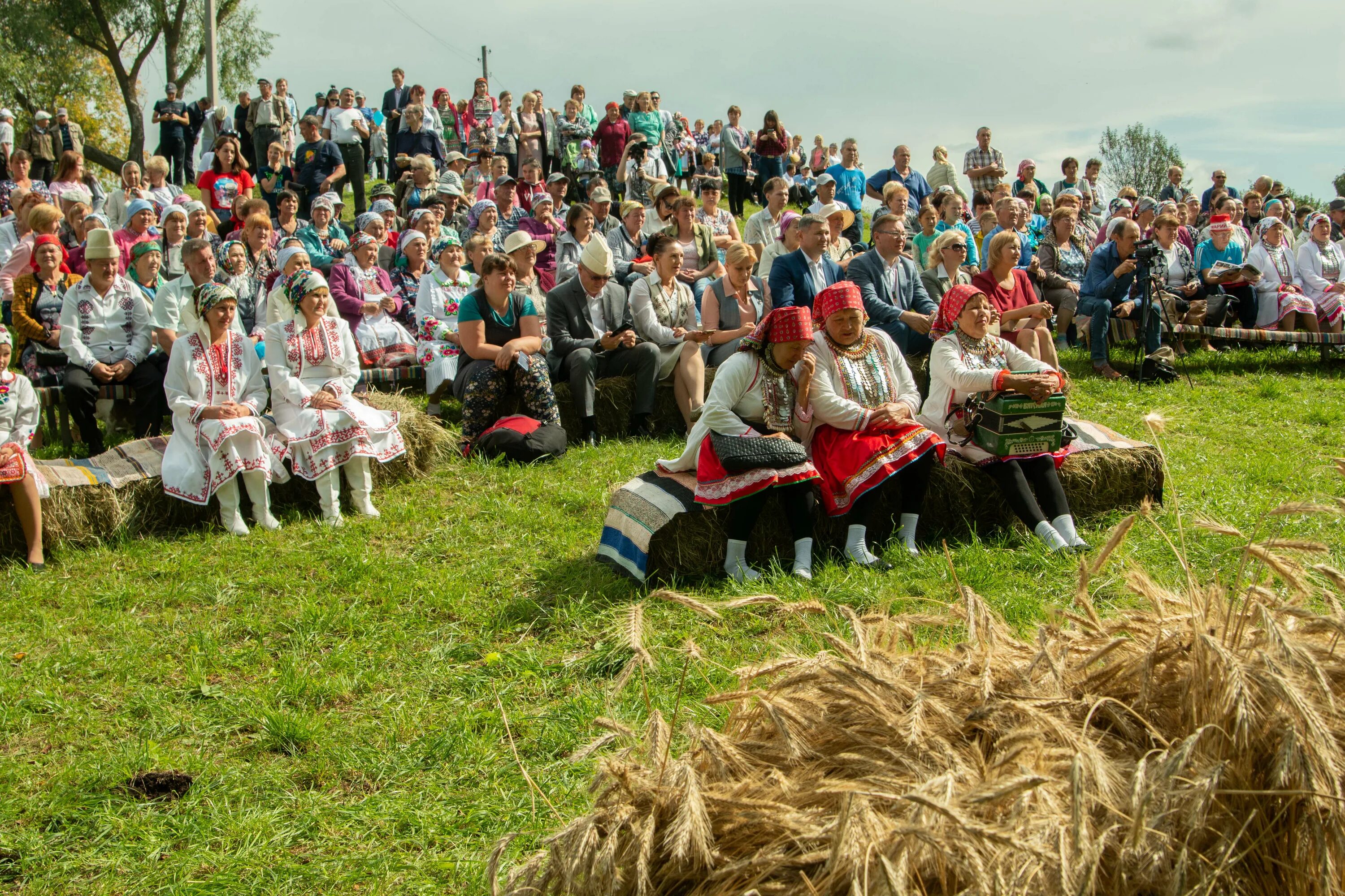 Угинде Марийский праздник. Фестиваль Угинде Йошкар Ола. Угинде праздник урожая. Агавайрем Марийский национальный праздник.