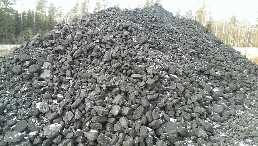 Доставить уголь. Уголь дпк 200. уголь дпк 50-200мм. уголь каменный сортовой. уголь в мешках.