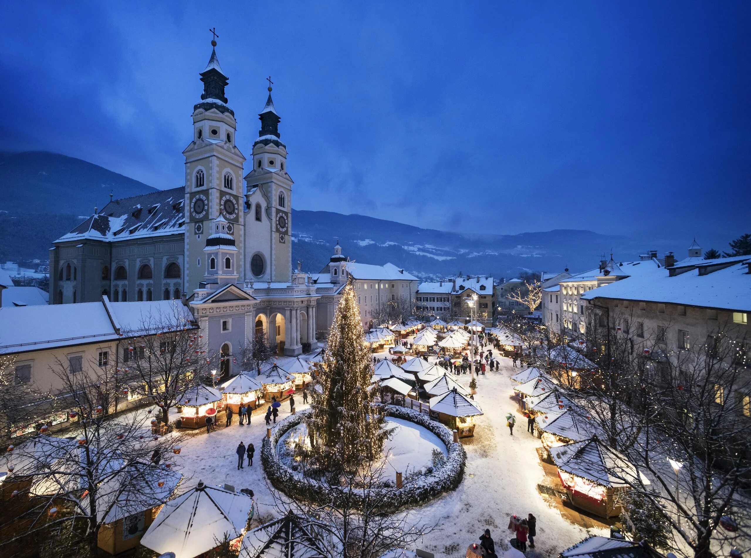 Deep in brixen. Бриксен брессаноне. брессаноне италия. brixen италия.
