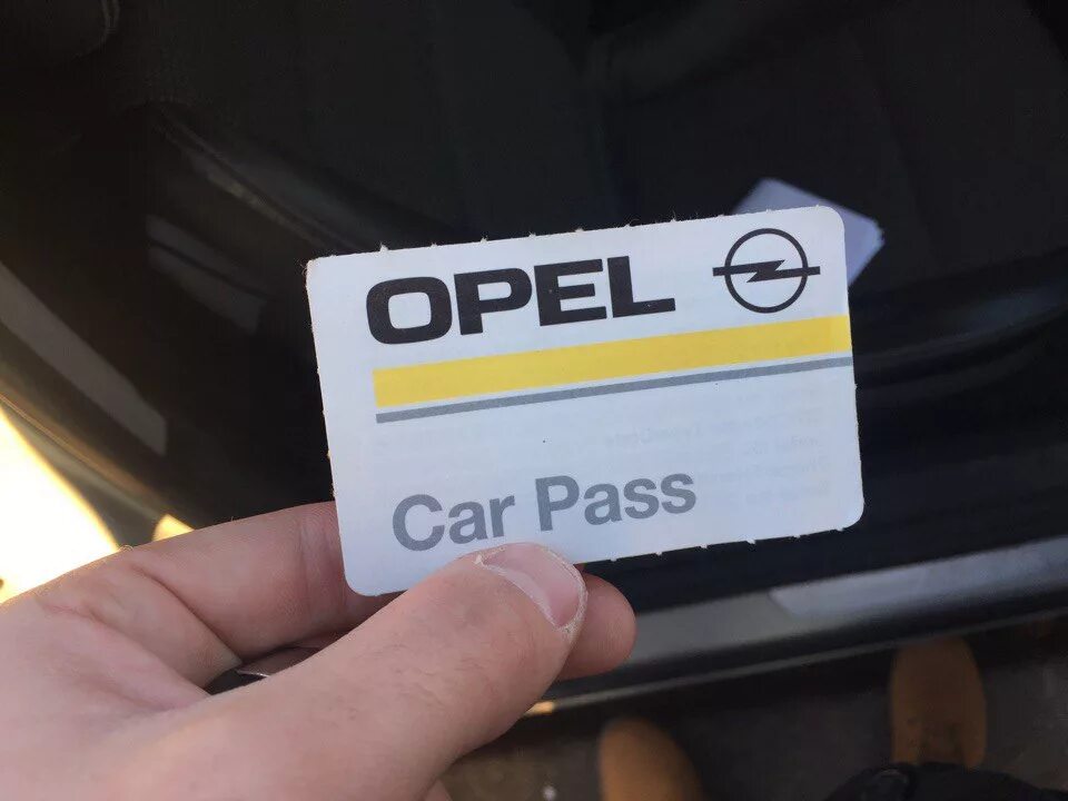 Opel code. Карточка CARPASS Opel. CARPASS Opel Astra h наклейка. Опель Вектра б CARPASS.