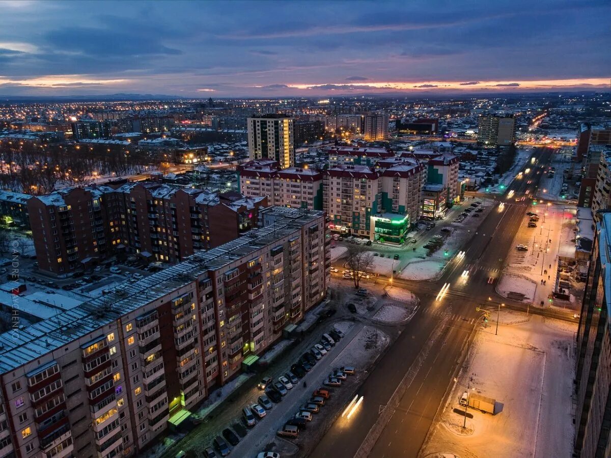 Город абакан республика хакасия фото. Абакан мемориал самохвал. Преображенский парк, хакасия, абакан. Абакан большой город. Абакан парк у фонтана.
