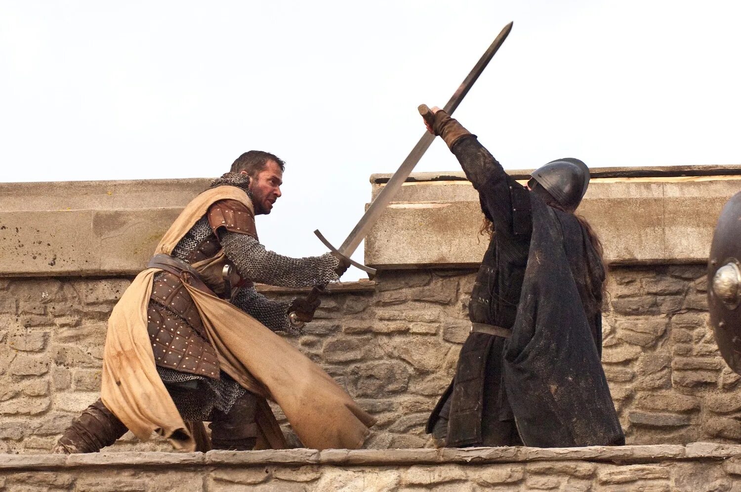 мадс миккельсен король артур. железный рыцарь - ironclad (2011). боевики про рыцарей средневековья. джеймс пьюрфой железный рыцарь. боевики про рыцарей средневековья.