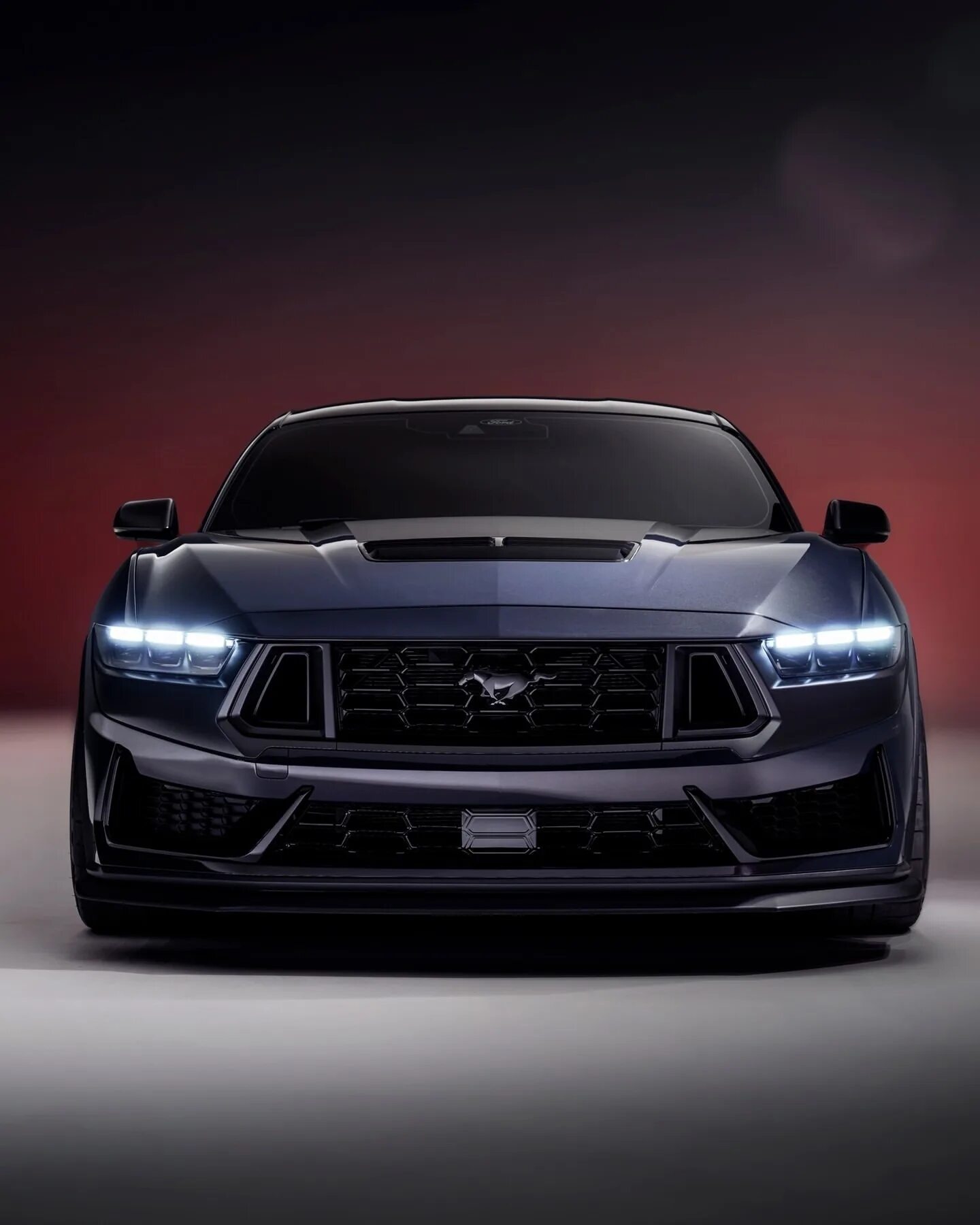Мустанг 2025 с обвесами. Ford mustang 2024 dark horse. Ford mustang 2023. Форд мустанг 2024 блэк хорс боди кит. Форд мустанг 2023.