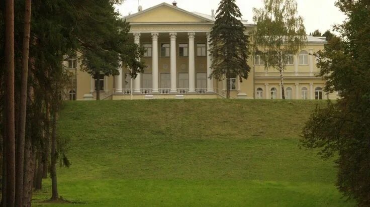 Санаторий введенское. Санаторий введенское фото. Санаторий звенигород мэрии москвы усадьба. Санаторий звенигород мэрии. Санаторий звенигород мэрии.