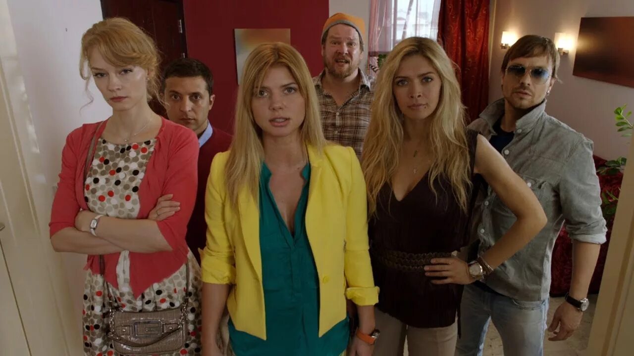 Достопримечательности москвы иллюстрации. Mirrors edge город. Автобусные. Туризм в городе. Уфа город трех шурупов.