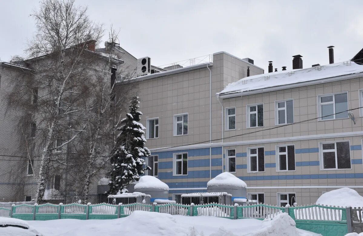 детская клиническая больница 7 барнаул. детская городская больница 7 барнаул внутри. северо западная 230а барнаул 7 детская. барнаул северо западная 230а детская больница. детская городская больница 7 г барнаул.