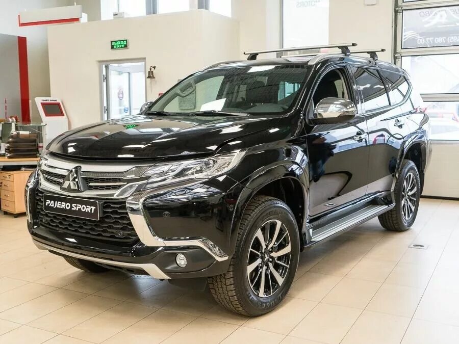 Мицубиси паджеро спорт москве. Mitsubishi Pajero Sport 3. Паджеро спорт 3 черный. Паджеро спорт 3 дизель. Mitsubishi Pajero Sport 3 антихром.