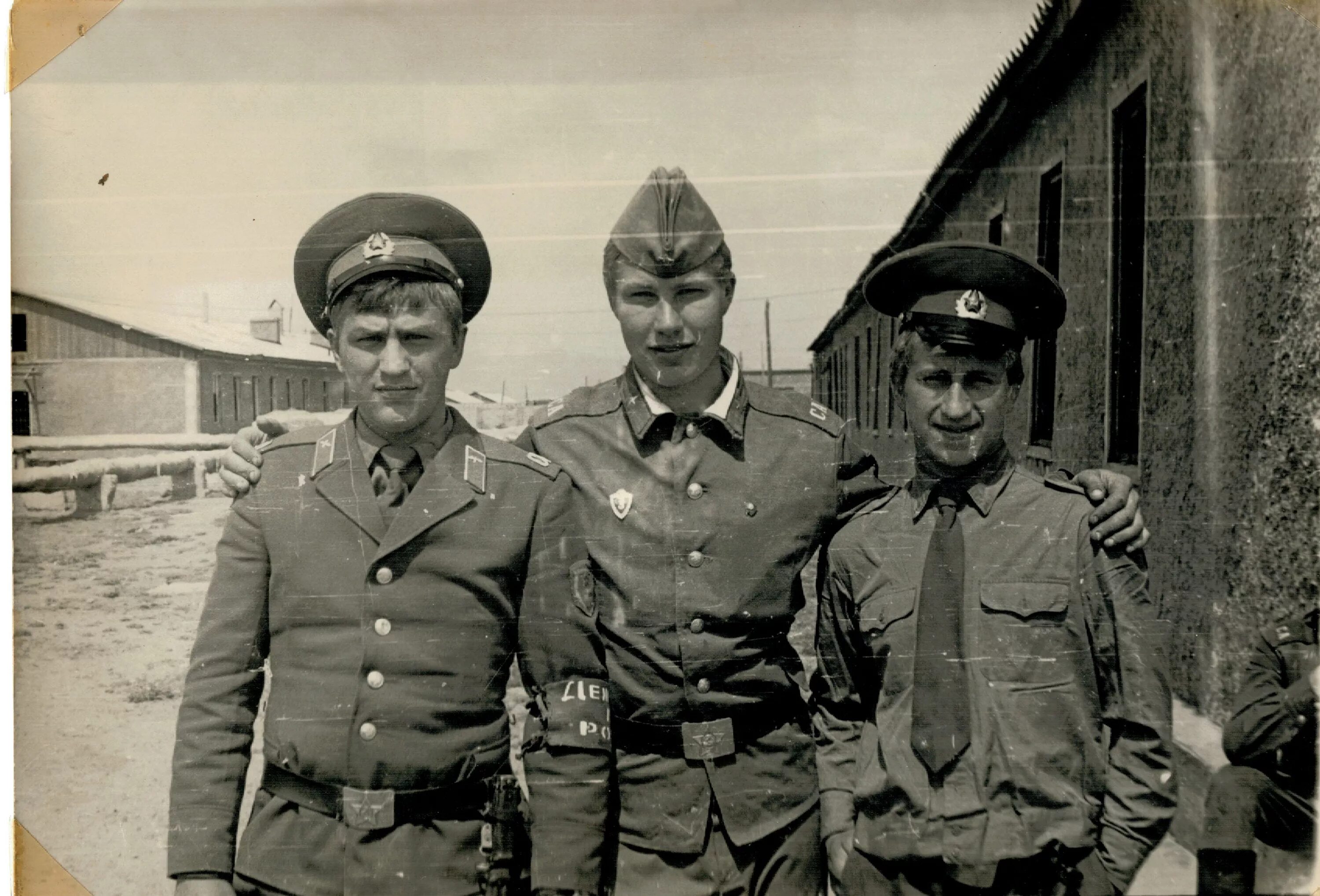 Бывший сослуживец. Вч6621. Шмас черняховск 89 91. Бывший сослуживец. Подольск кузнечики вч 33810.