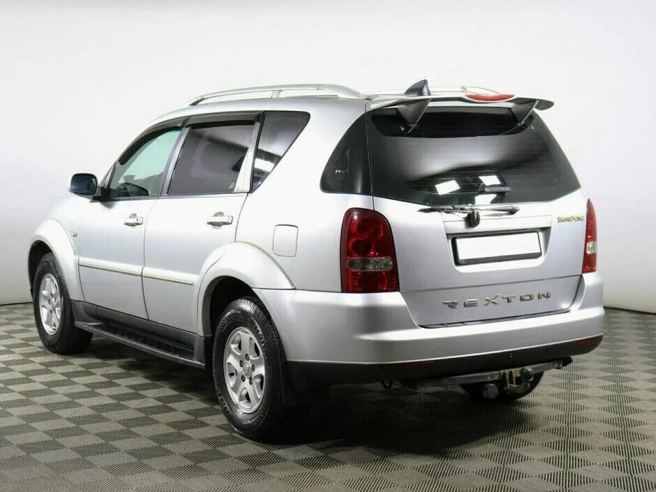 Санг енг рекстон бу. SSANGYONG Rexton 2008. ССАНГЙОНГ Рекстон 2. Рекстон 2 2012. Рекстон Санг Йонг 2008.