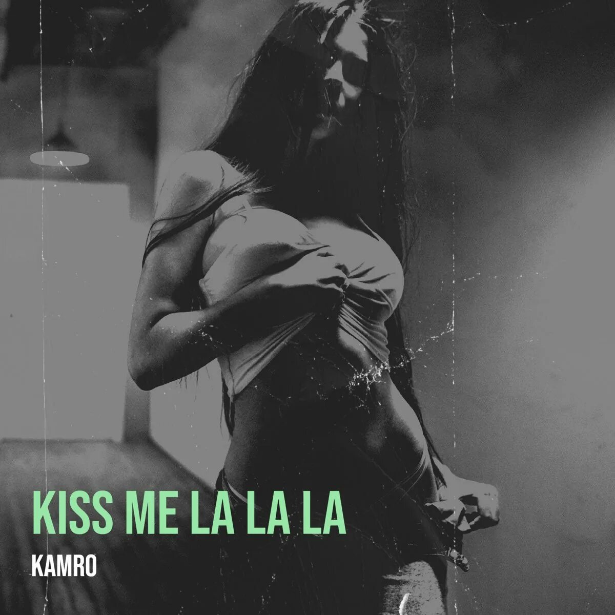 Kamro Kiss me la. Kiss me la la la песня. Kiss me la la la - car Music & Kamro Kamro. La la la песня.