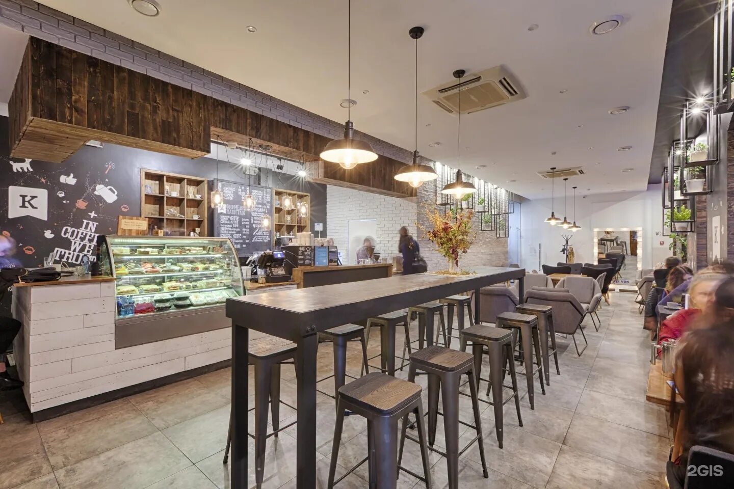 Кофейня владивосток. Кофеин, владивосток, светланская улица, 33, стр. 2. кофейня кофеин владивосток. кофейня кофеин арбат. кафе кофеин владивосток.