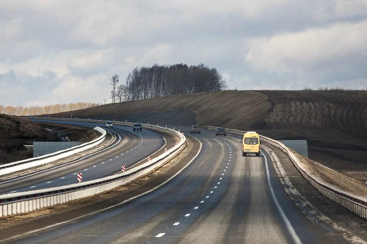 Автомагистраль Кемерово Новокузнецк. Скоростная трасса Кемерово Новокузнецк. Магистраль Кемерово Новокузнецк. Трасса. Дорога на оюту читать