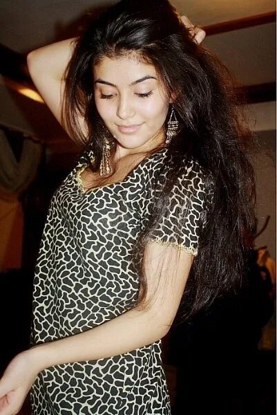 Красивые таджички селфи. Таджикски девушка знакомится. Женщина из душанбе. Саидова нигина 1989. Мафтуна ахмедова.