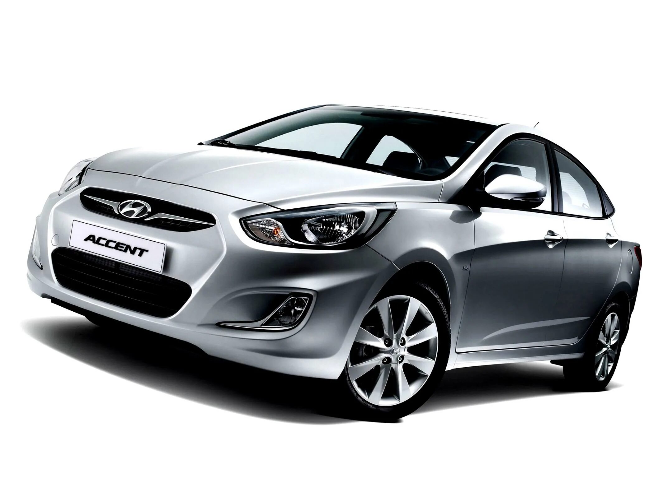 Купить хундай в омске. Hyundai Accent. Хендай акцент в новом кузове. Хендай Солярис и Хендай акцент. Новый Хендай акцент фото.