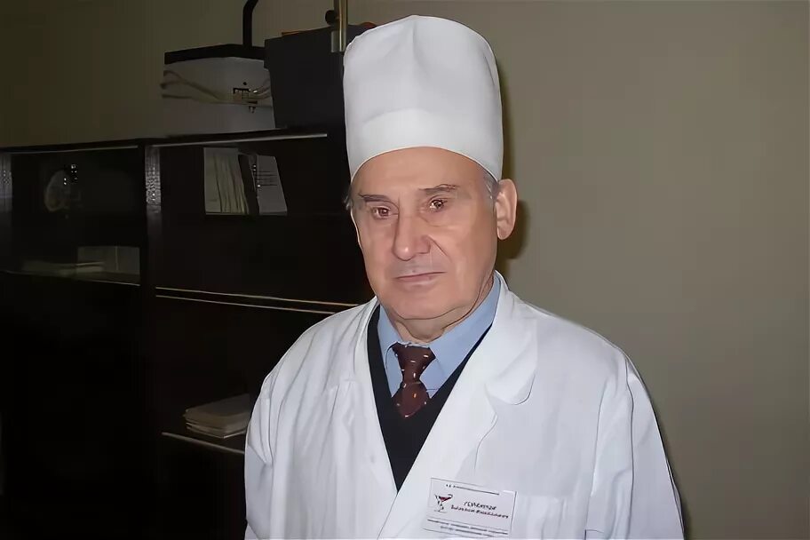Мэр мышкина. Профессор мышкин. Профессор мышкин. Мэр мышкина. Профессор мышкин.