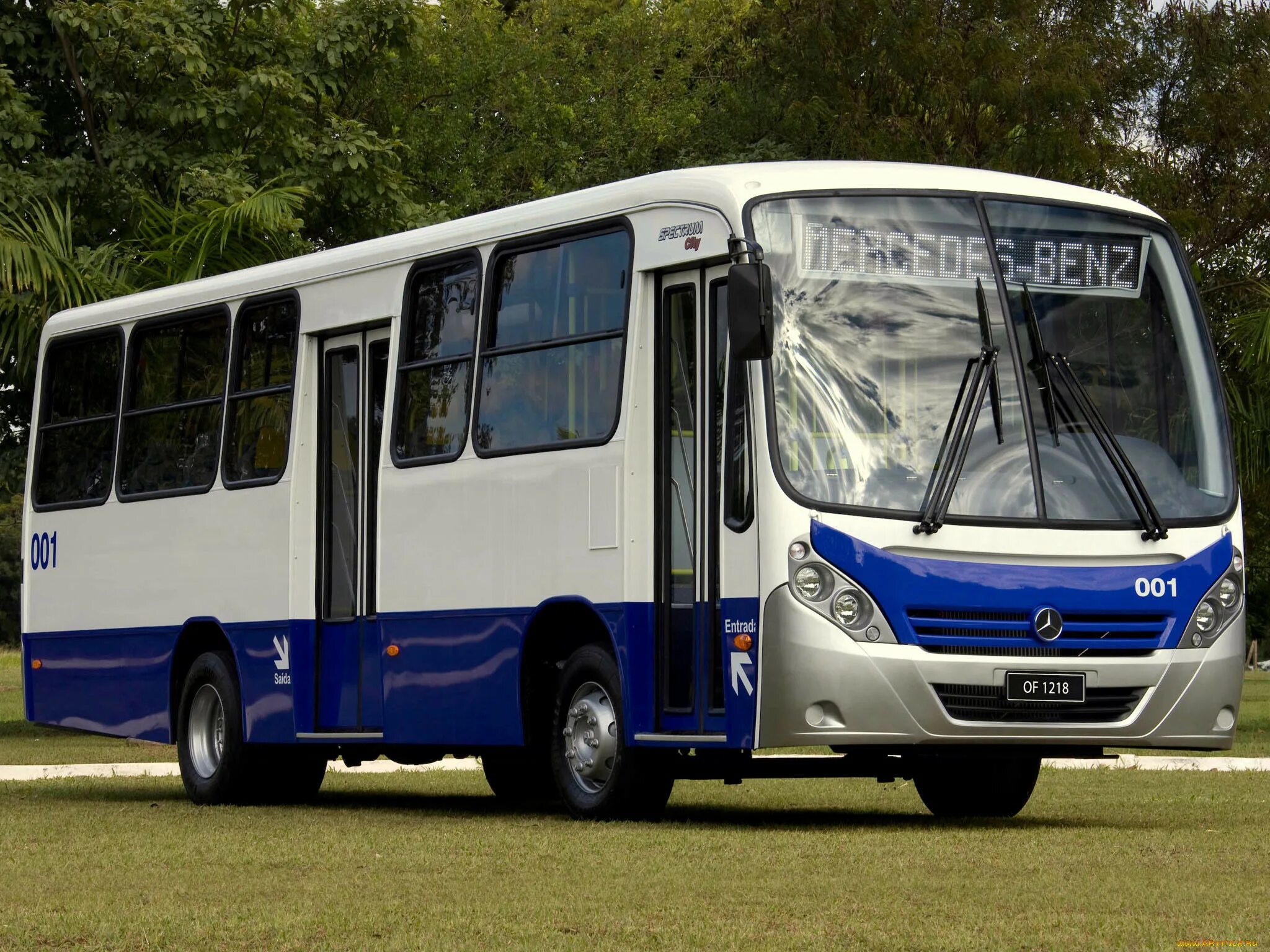 Машины автобусы грузовики. Mercedes-Benz Neobus. Автобус Мерседес пазик. Автобус Мерседес Бенц Необус. ПАЗ грузовой.