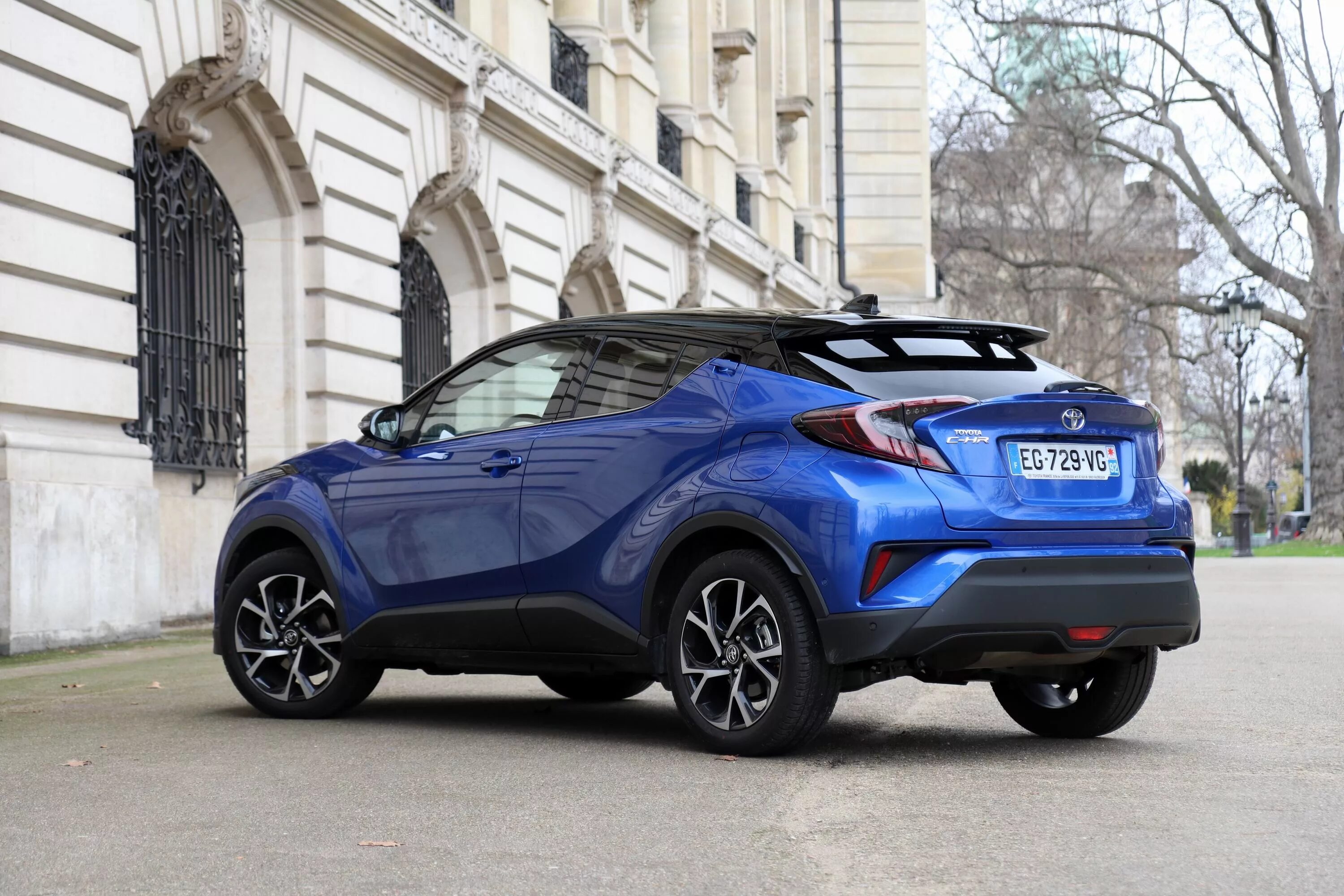 Toyota c-HR 2009. Toyota Chr 2023. Тойота Ch-r 2023. Toyota c-HR 2023. Купить toyota hr