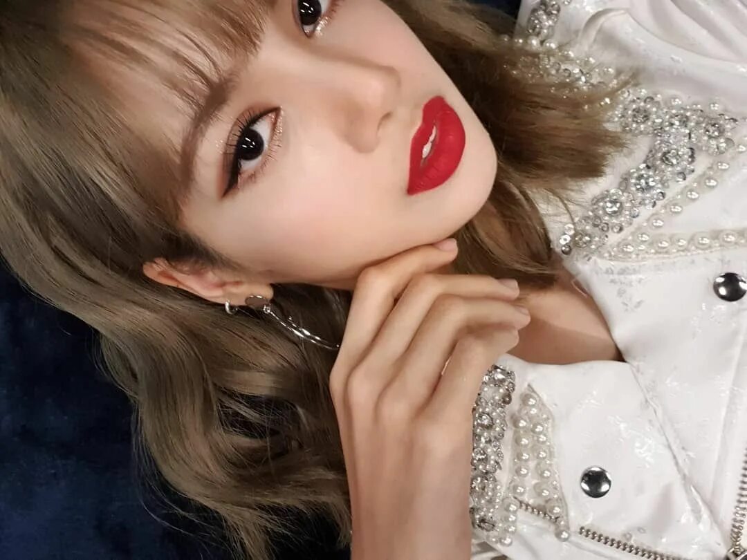 Lisa pictures. Лалиса Манобан. Лалиса BLACKPINK. Лалиса Манобан 2022. Lisa BLACKPINK.