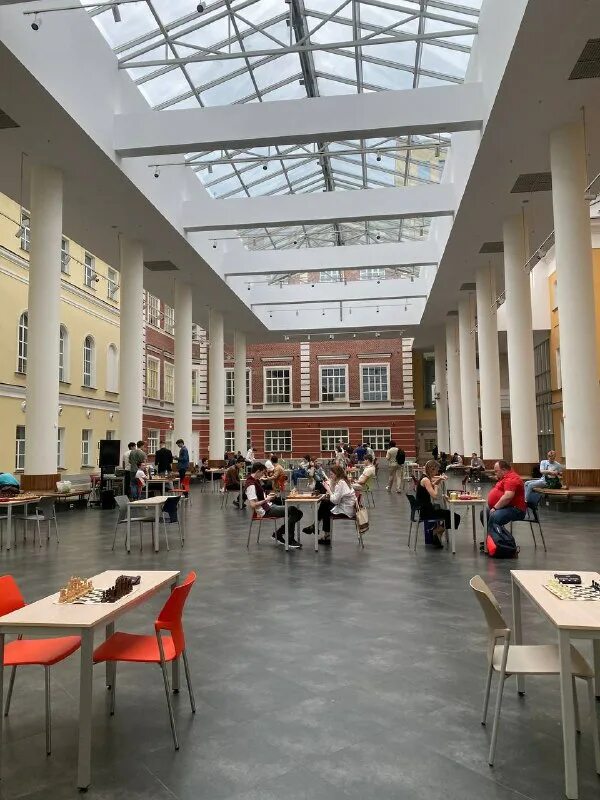 атриумы сейчас. метро курская тц атриум. афимолл сити 6 этаж. атриум москва торговый центр. тц атриум тюмень.