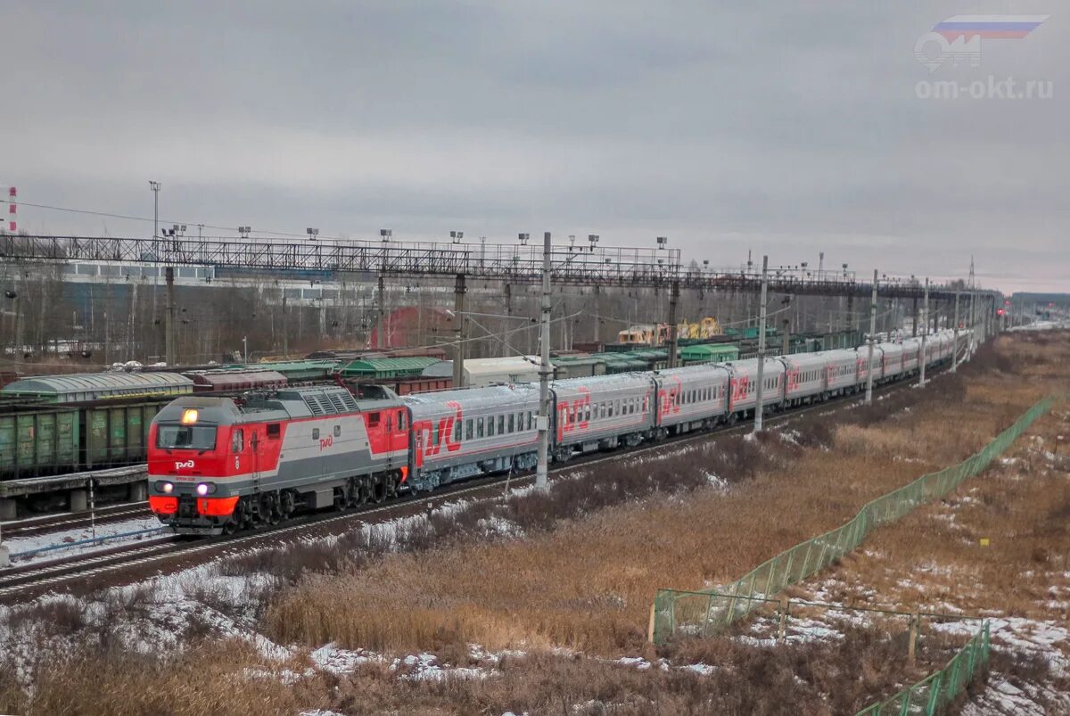 поезда россии. черноморец 043*с. станция колпино октябрьская железная дорога. ж д вокзал колпино. тосно станция жд вокзал.